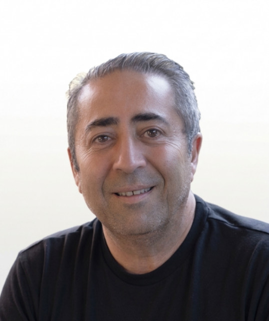 Barry Alavi